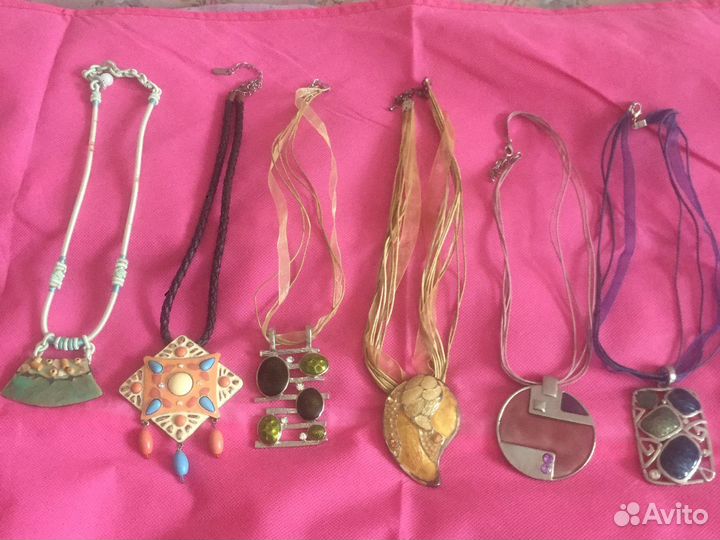 Колье-подвеска