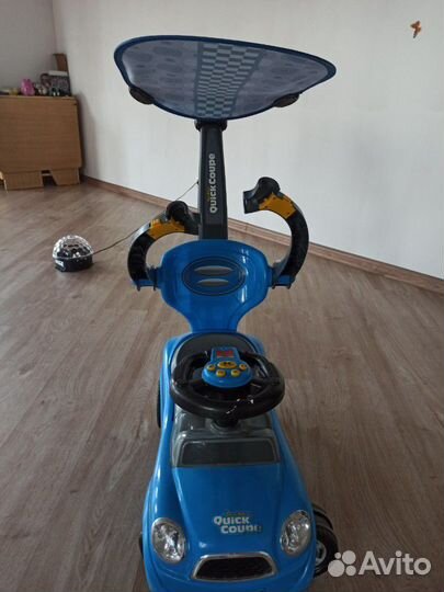 Каталка машинка с ручкой для родителей