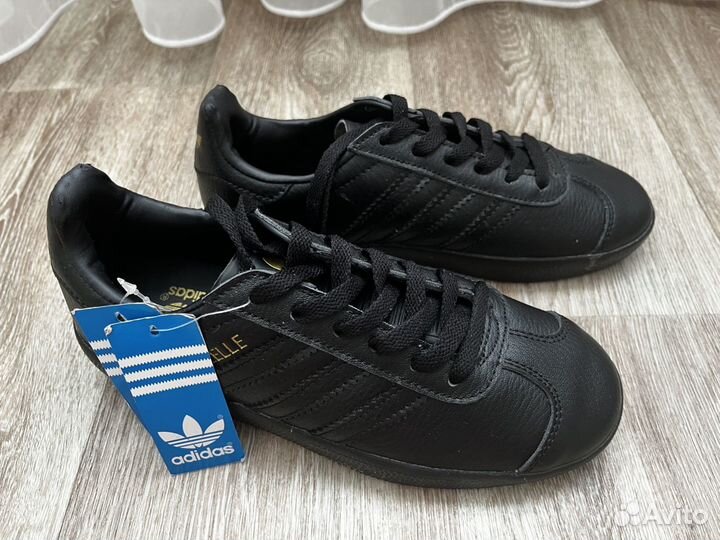 Кроссовки 36 размер adidas