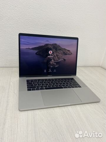 MacBook Pro 15 Retina core i7 radeon pro 555