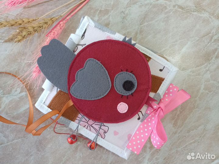 Развивающая книжка из фетра