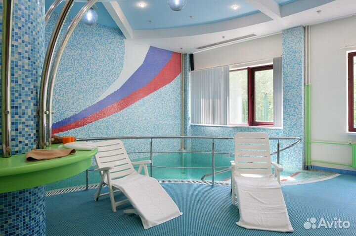 Баня. Сауна с бассейном. Сауна с джакузи