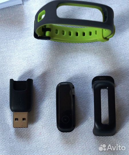 Honor Фитнес-браслет Honor Band 4 Running зеленый