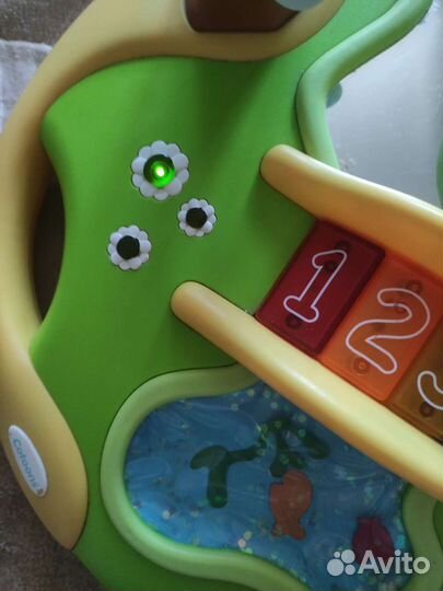 Развивающий столик cootons