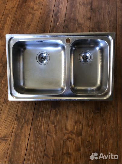 Мойка из нержавейки двойная бу