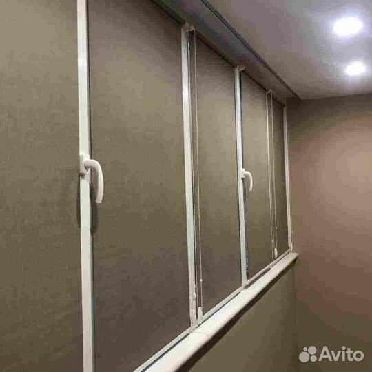 Рулонные шторы день-ночь