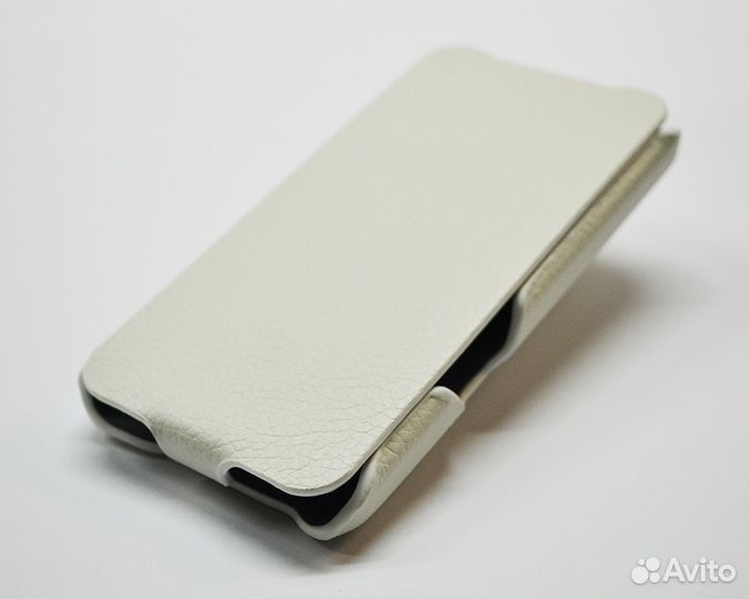 Чехол для Asus ZenFone 4 (A400CG) белый