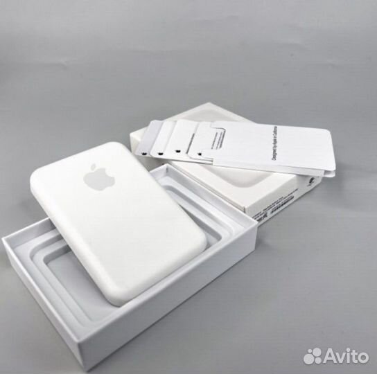 iPhone battery pack magsafe