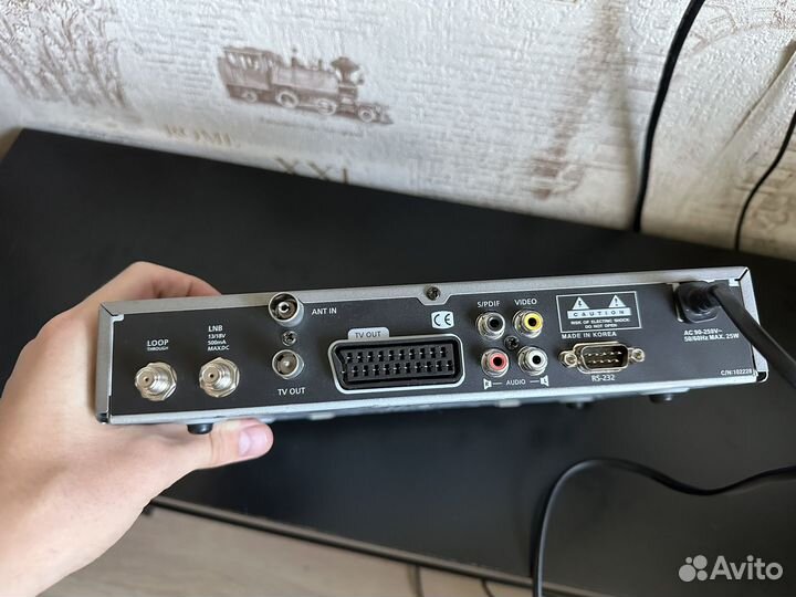 Цифровой спутниковый ресивер Kaon KSF-230