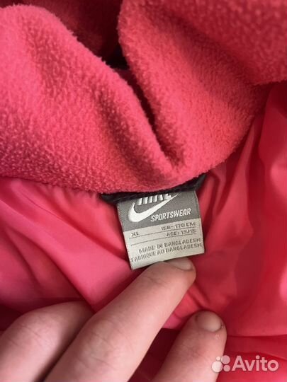 Пуховик nike windrunner