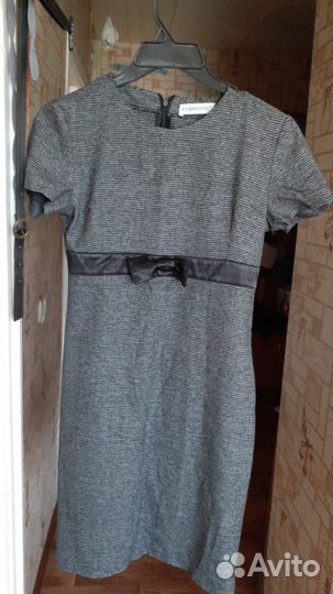 Платья, пальто женские