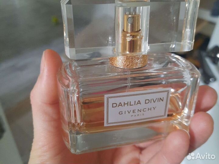 Givenchy dahlia divin туалетная вода
