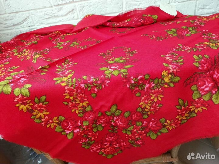 Платки шерсть СССР новые