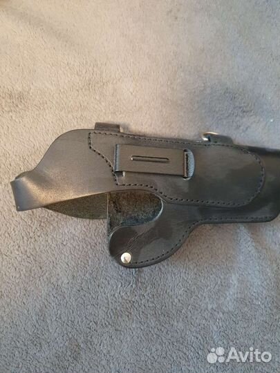 Кобура кожаная универсальная