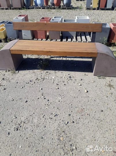 Лавочка из бетона в наличии и под заказ