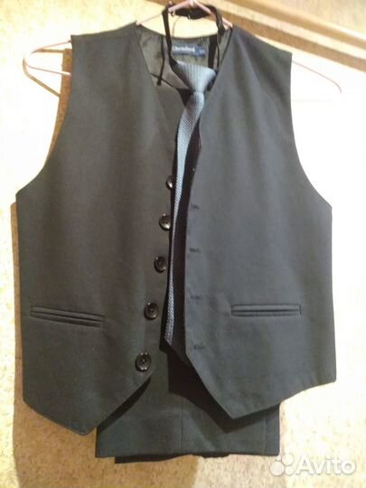 Жилет+брюки в школу, размер 134