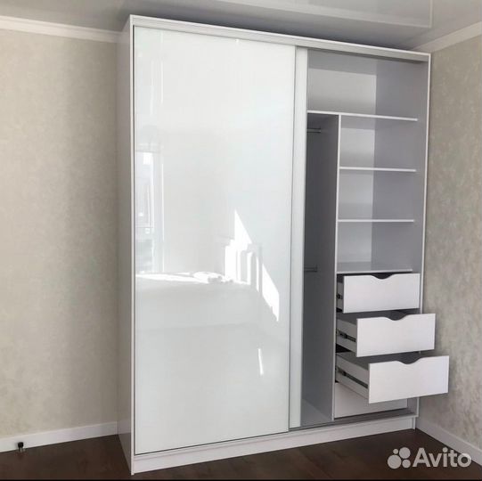 Шкаф купе угловой