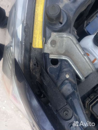 Фара левая mitsubishi outlander XL