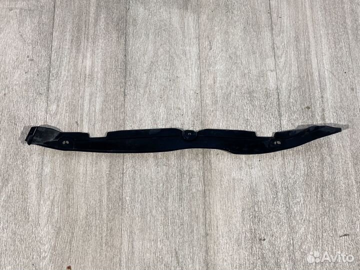 Защита крыла, пыльник правая Citroen C4 Aircross