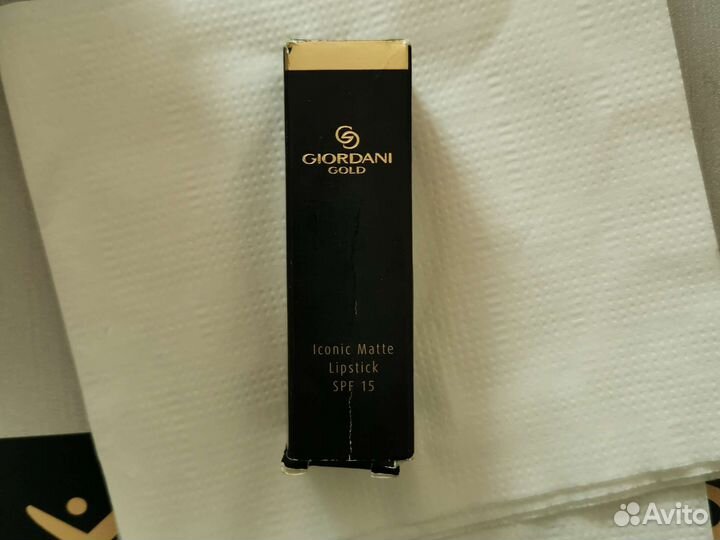 Губная помада матовая от Орифлэйм Giordani Gold