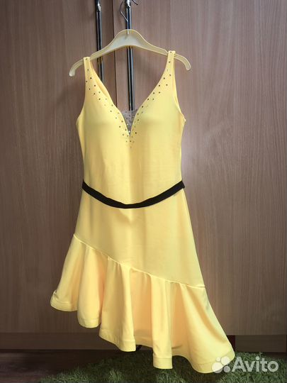 Платье для выступлений