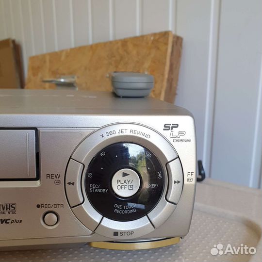Видеомагнитофон panasonic