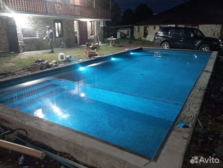 Строительство бассейнов Монтаж пленки для бассейна