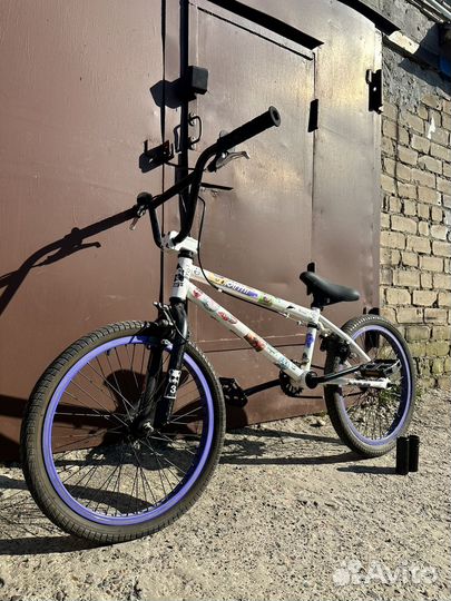 Велосипед трюковой BMX