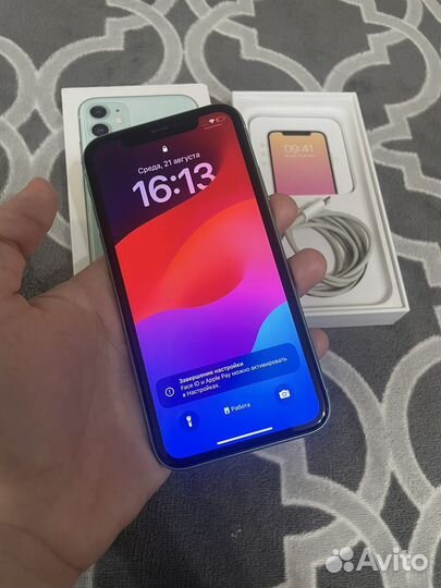 iPhone 11, 64 ГБ