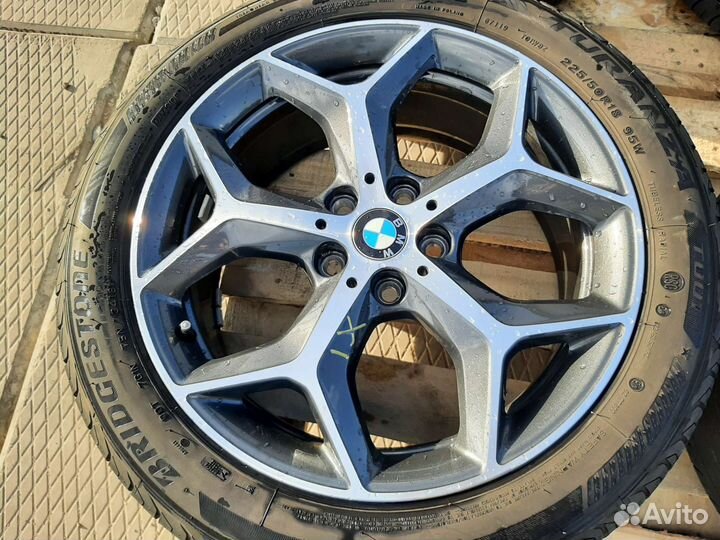 Диски BMW F48 R18 стиль 569 с резиной