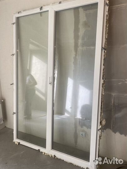 Оконный блок с дверью