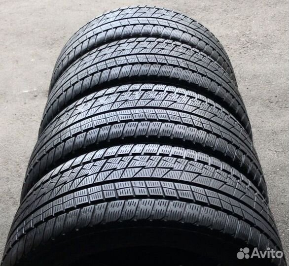 Foman Frozenero W766 275/45 R20