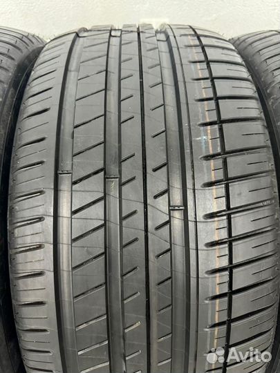 Michelin Pilot Sport 3 245/45 R19 102Y