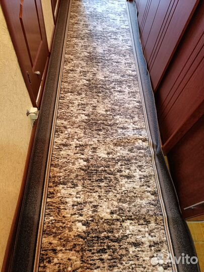 Ковровая дорожка новая