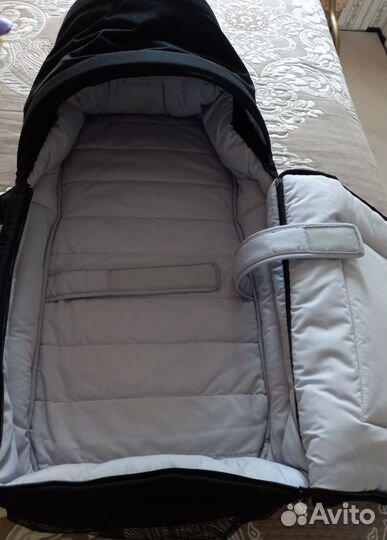 Продам сумку -переноску VeeBee Cocoon