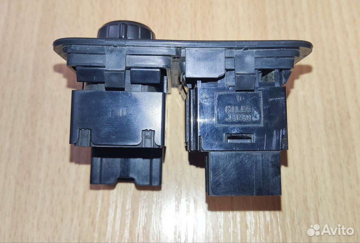 Блок кнопок Nissan Almera N16 2000-2006