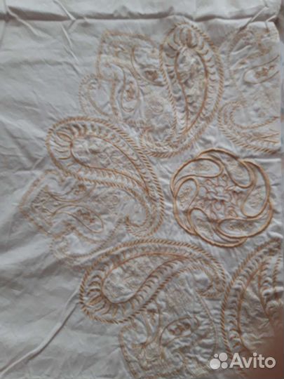 Наволочки на подушки,2шт,хлопок,новые,с вышивкой