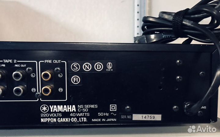 Предусилитель Yamaha C50 Japan