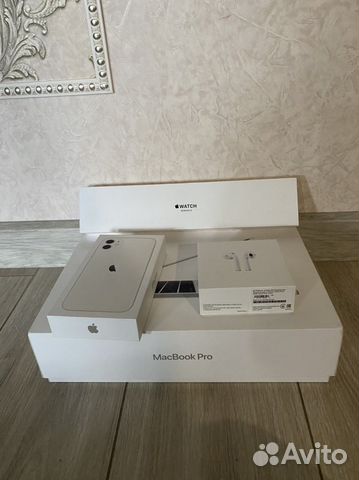 Коробки apple