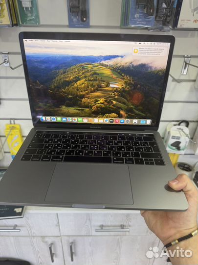 Macbook pro 13 2019 touch bar