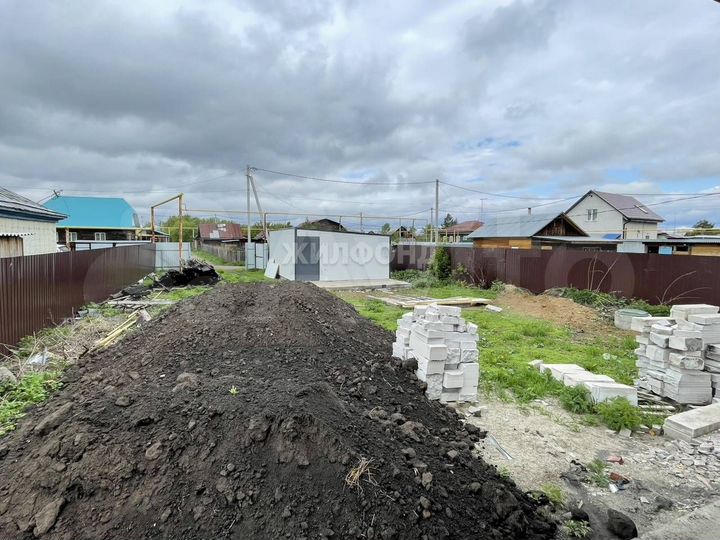 Дом 112 м² на участке 9,5 сот.