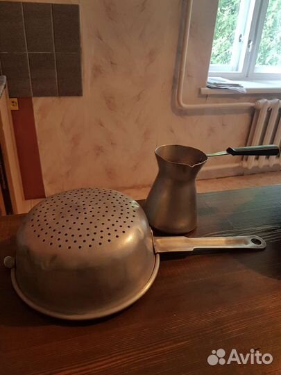 Дуршлаг,чайник и кофеварка алюминиевые,бу