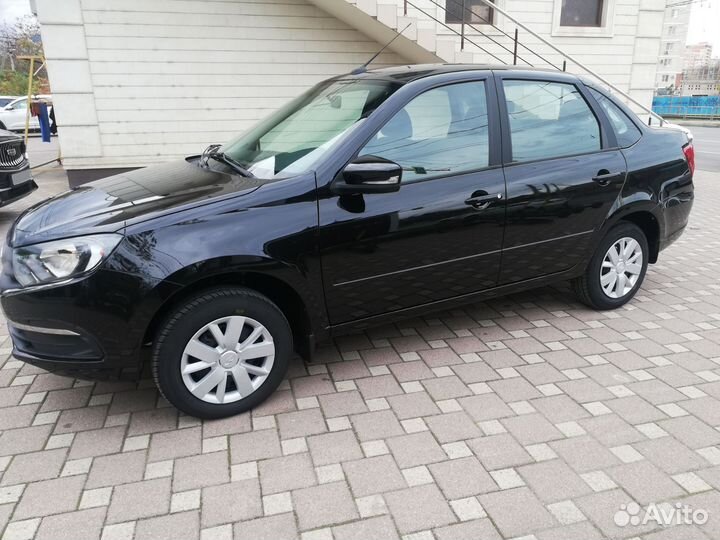 LADA Granta 1.6 МТ, 2023, 5 км