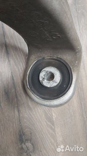 Рычаг подвески нижний передний левый Porsche