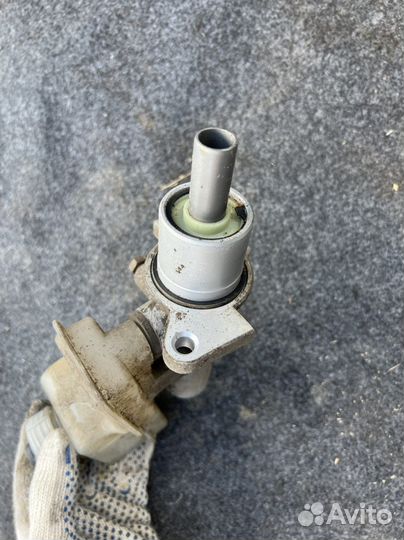 Главный тормозной цилиндр LADA Kalina