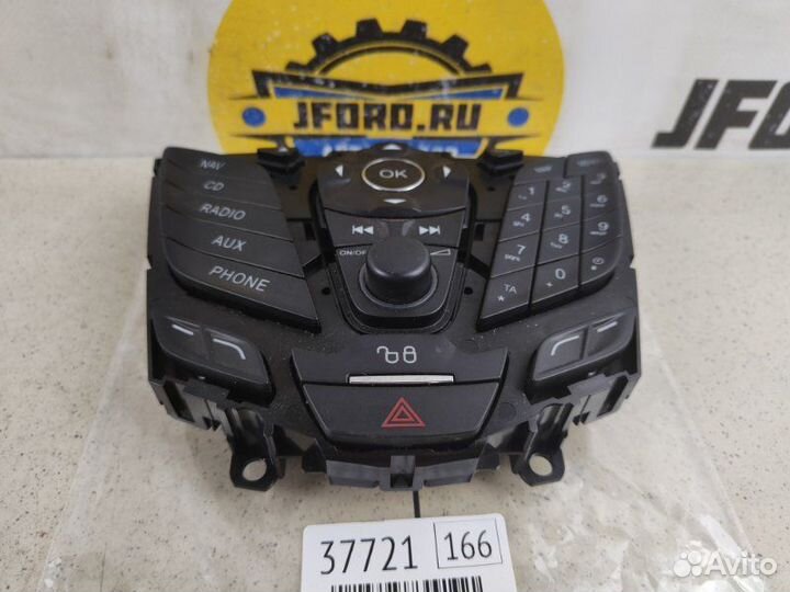Панель магнитолы Ford Focus 3 CB8 2011