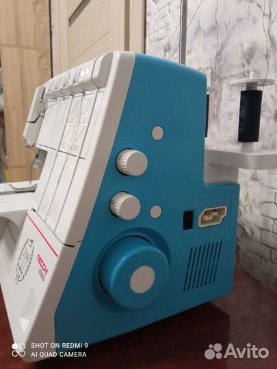 Плоскошовная машина Necchi 1000