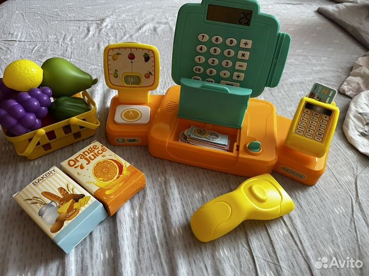 Игрушечная касса