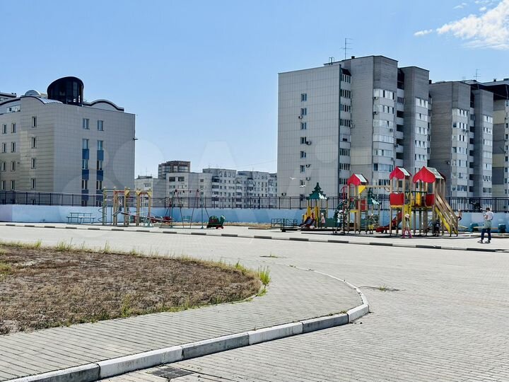 3-к. квартира, 121 м², 14/24 эт.