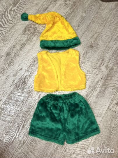 Новогодний костюм гномика с шортами с 104 по 128